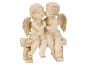 MAKRO - Anjeli sediaci na lavičke