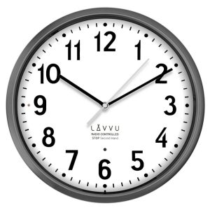 LAVVU Sivé hodiny Accurate Metallic Silver riadené rádiovým signálom